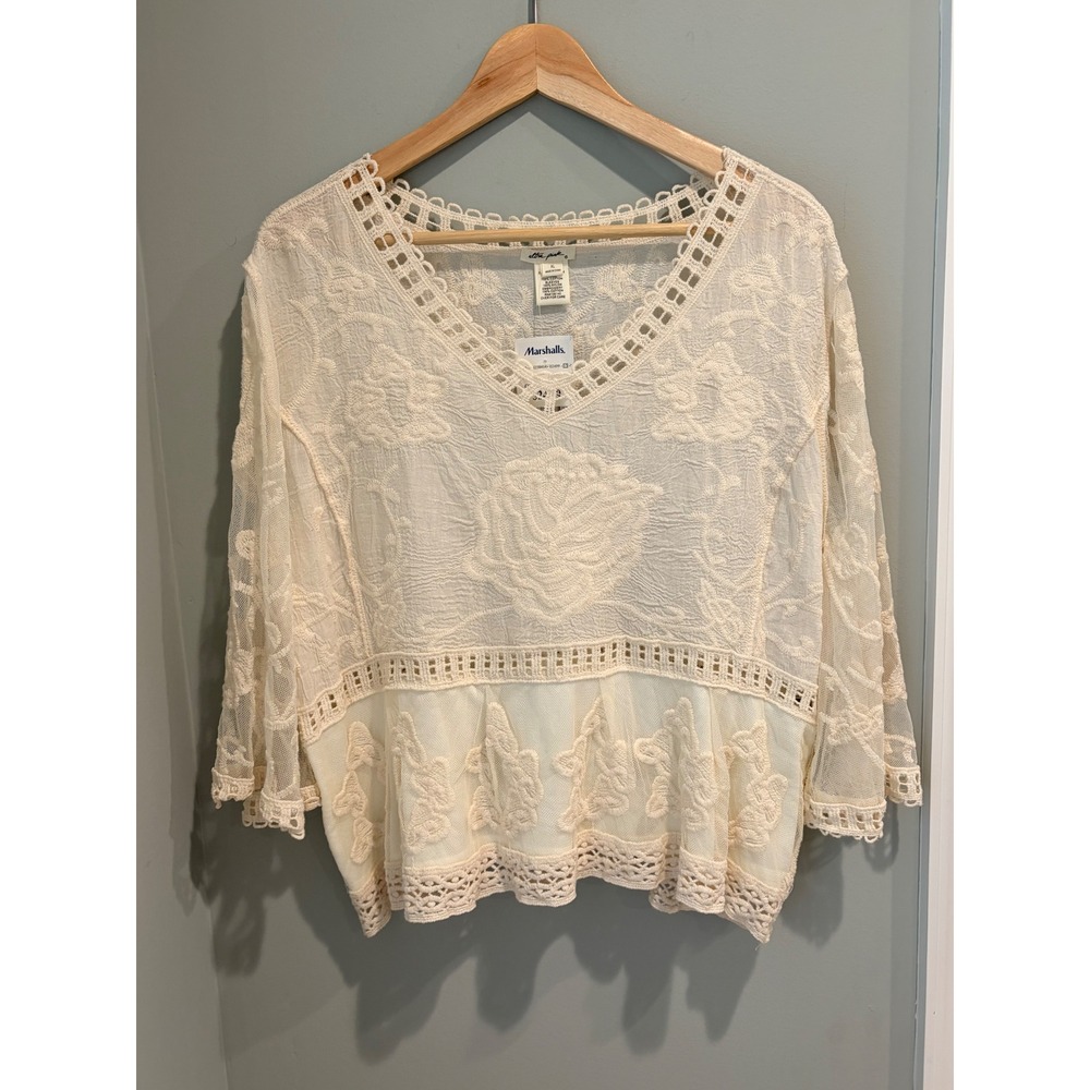 Ultra Pink Womens XL Ivory Boho Embroidered Lace Crochet V-Neck Bell Sleeve Top